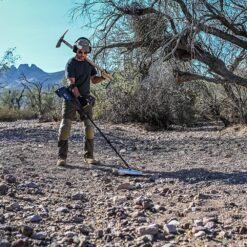 Alternative view of MINELAB GPX 6000 Gold Metal Detector with 11” Monoloop & 14” Double-D Waterproof Coils (Wireless Headphones Included)